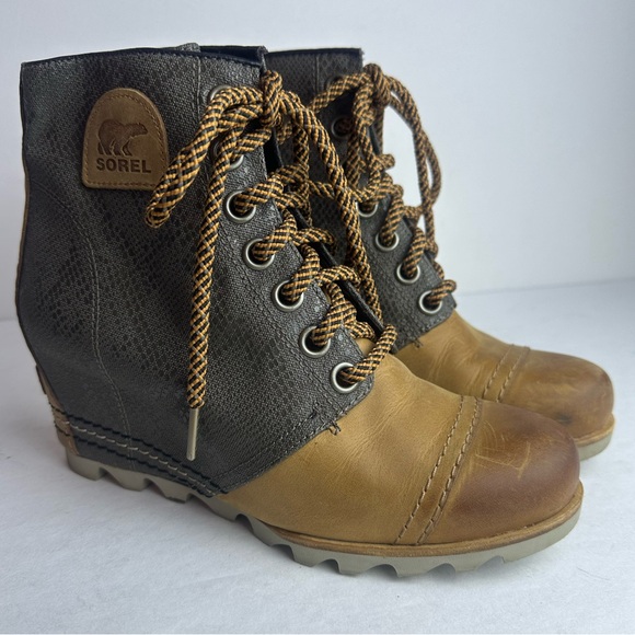 ♦️ Sorel 1964 Premium Canvas Waterproof Wedge Bootie Size 8.5 - Picture 2 of 8